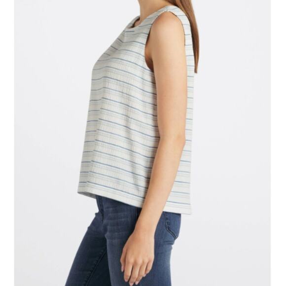 Calvin Klein Size M White Blue Striped Top NWT Back Buttons Business Casual Chic - Picture 2 of 12